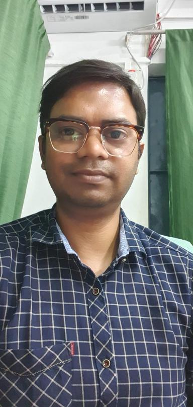 Dr. Niraj Kumar